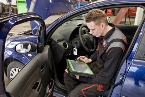 AutoCrew Holtjer